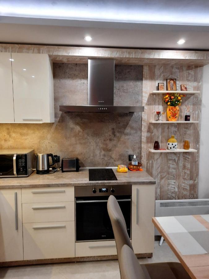 Луксозен апартамент в комплекс Маунтин Лейк , Смолянски Езера - Apartment with 1-bedroom, Smolyan Lakes Екстериор снимка