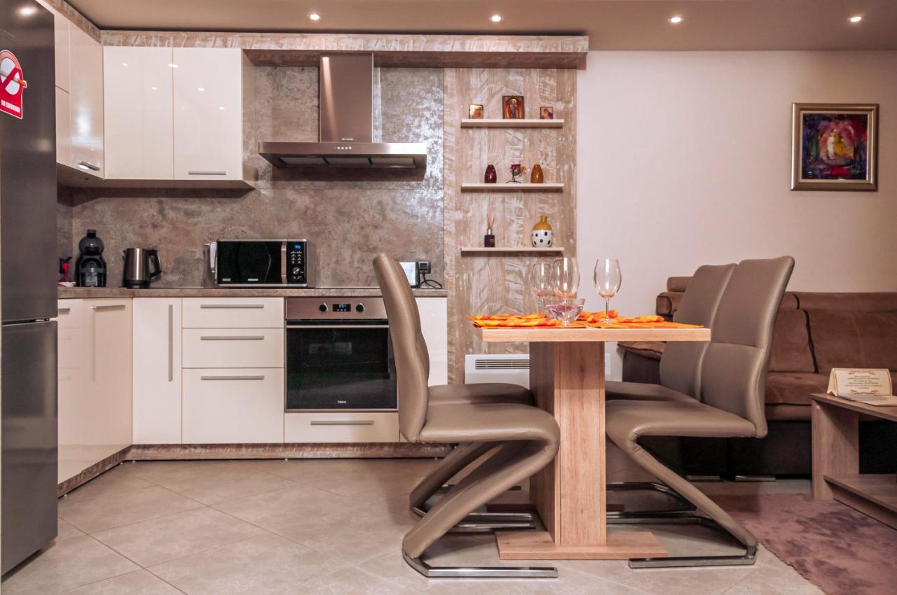 Луксозен апартамент в комплекс Маунтин Лейк , Смолянски Езера - Apartment with 1-bedroom, Smolyan Lakes Екстериор снимка
